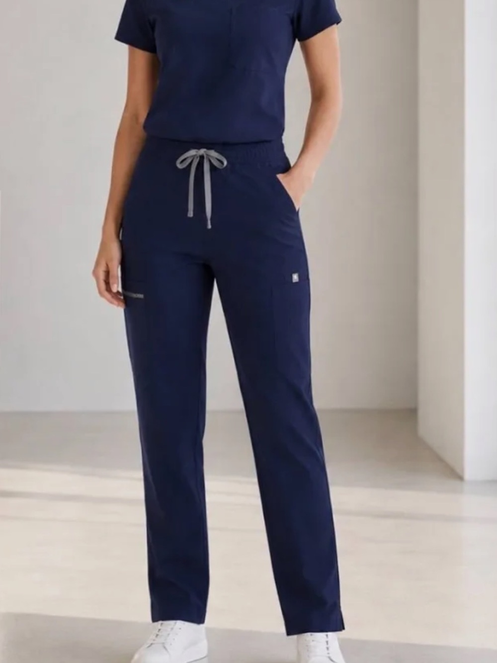 Figs Scrubs Pants Yola Scrub Pants in Navy size XS Petite